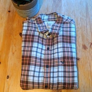 American Eagle: Soft Cotton Men's Buttondown Shirt